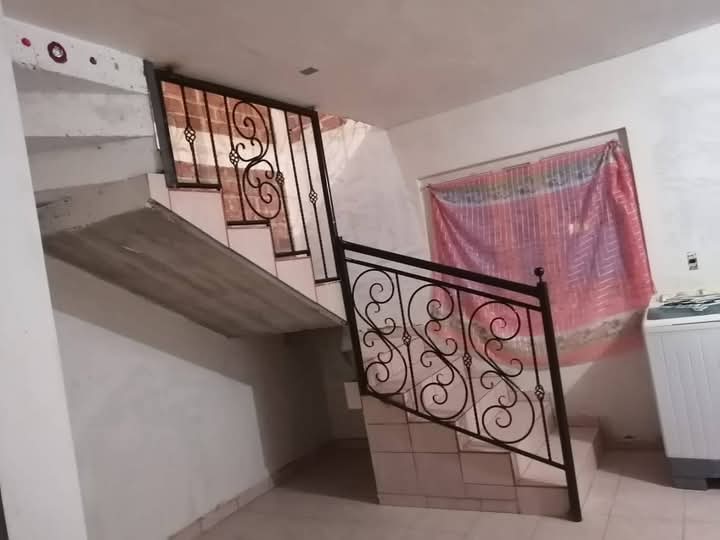 Barandal de forja artística estilo colonial para escalera